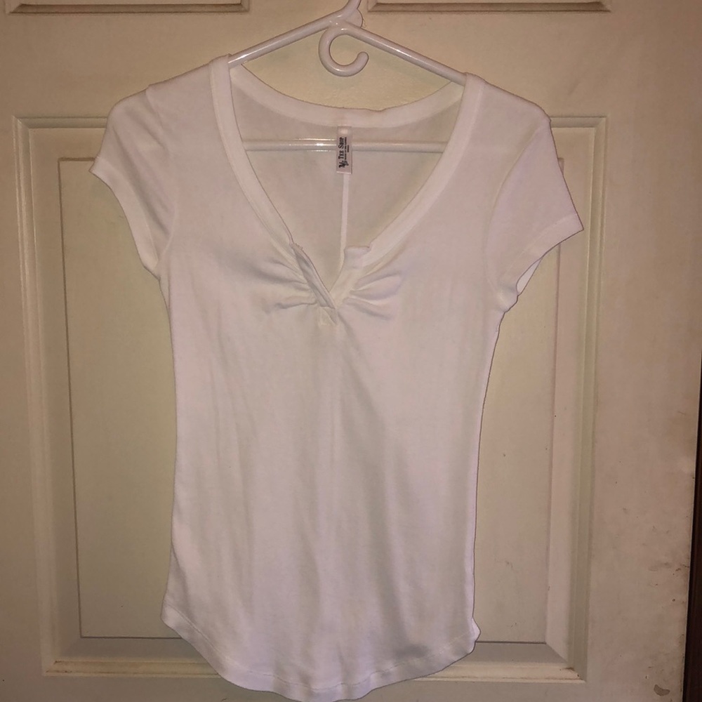 White T-shirt (small)